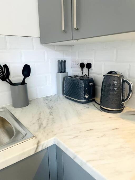 #6Bs 1 Bed Serviced Apartment Derby Kültér fotó